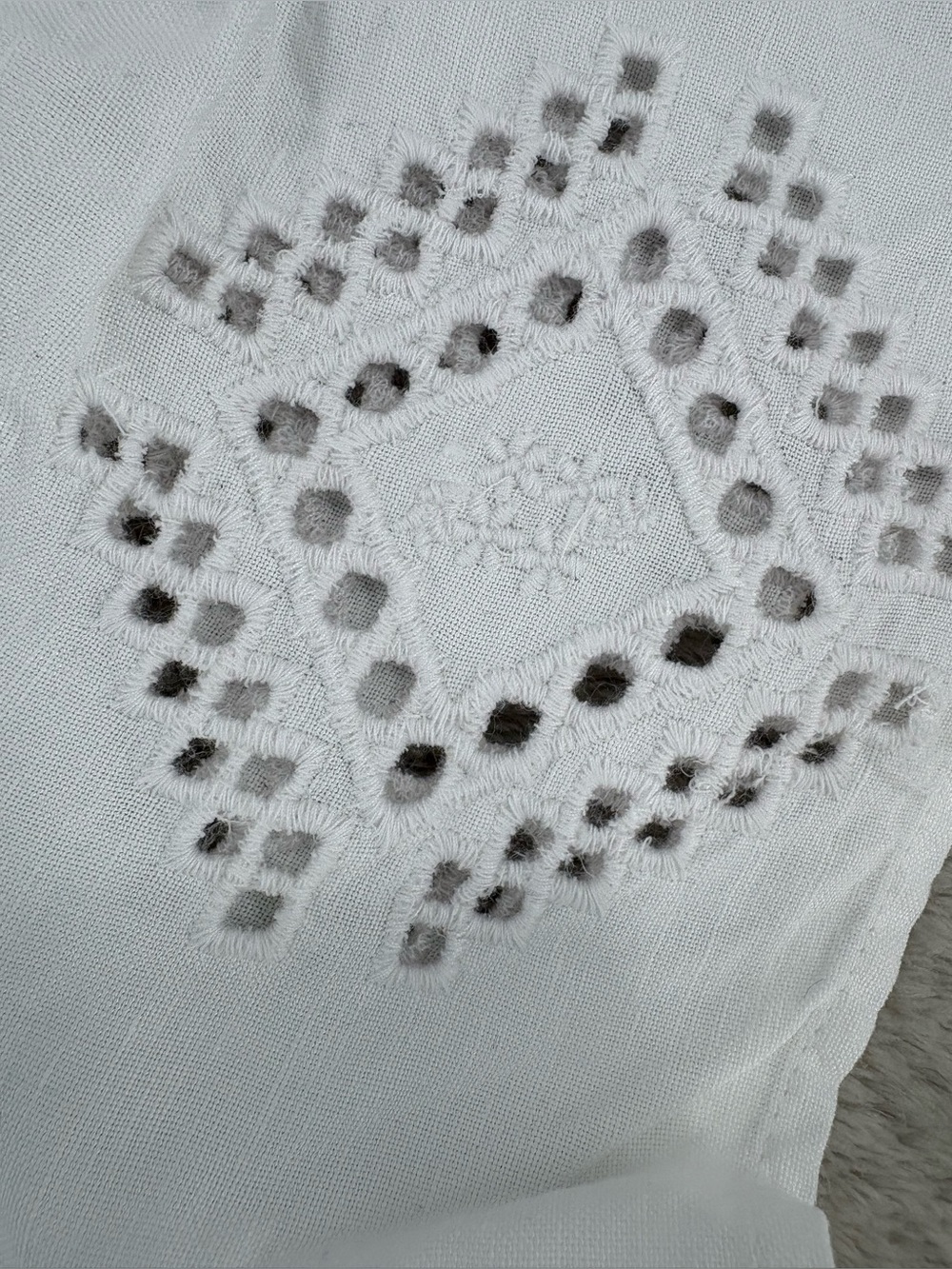 Madewell Eyelet Flutter-Sleeve Top, Eyelet White. - Picture 8 of 13